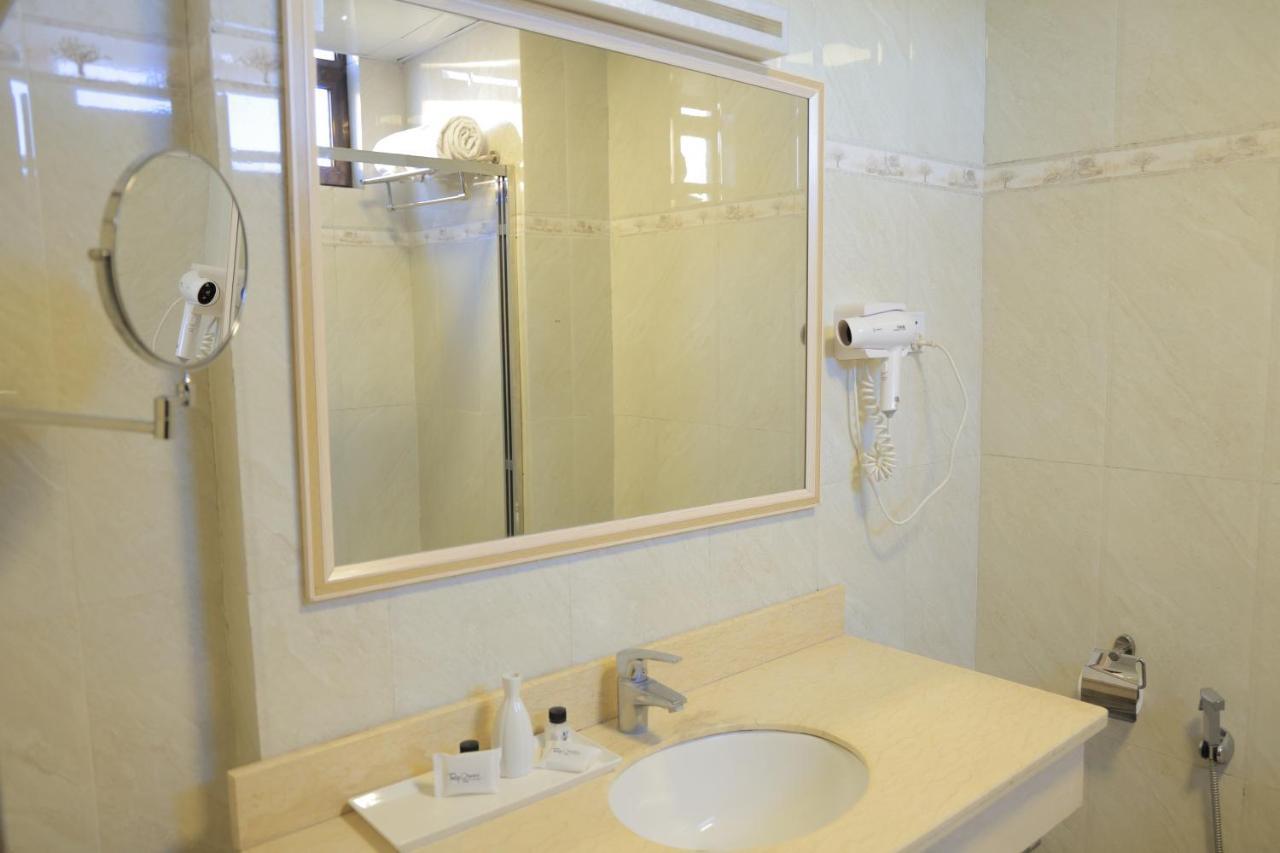 Tolip Olympia Hotel แอดดิสอาบาบา ภายนอก รูปภาพ