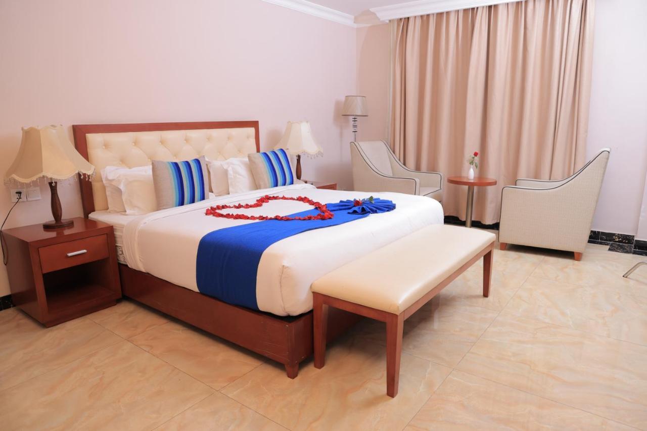 Tolip Olympia Hotel แอดดิสอาบาบา ภายนอก รูปภาพ